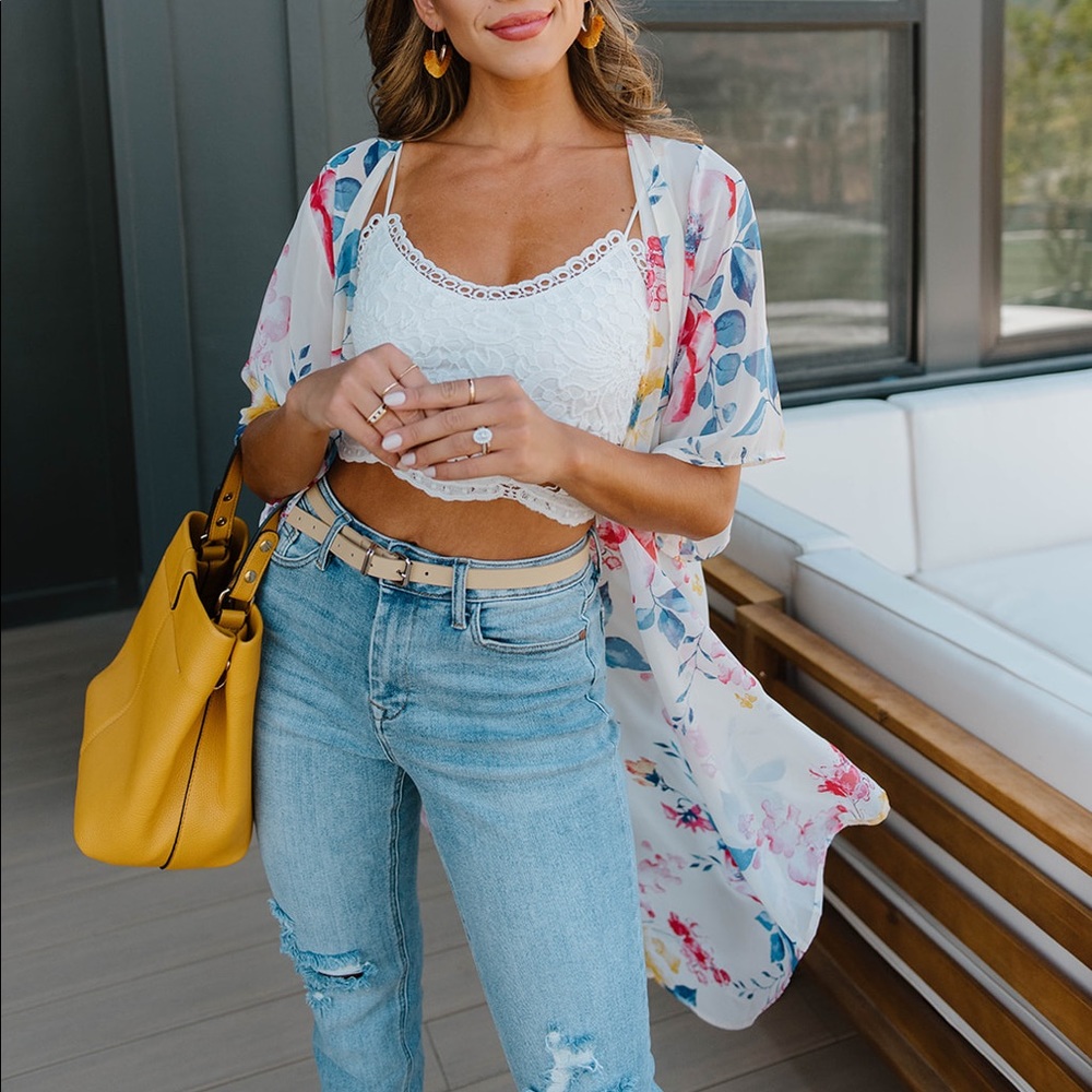 Lightweight Floral Kimono in Ivory - Picture 6 of 10